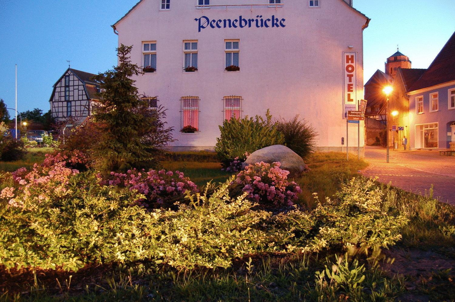 Hotel Peenebrücke Wolgast Buitenkant foto